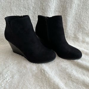SODA - Wedge Booties